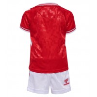 Camiseta Dinamarca Primera Equipación Replica Eurocopa 2024 para niños mangas cortas (+ Pantalones cortos)